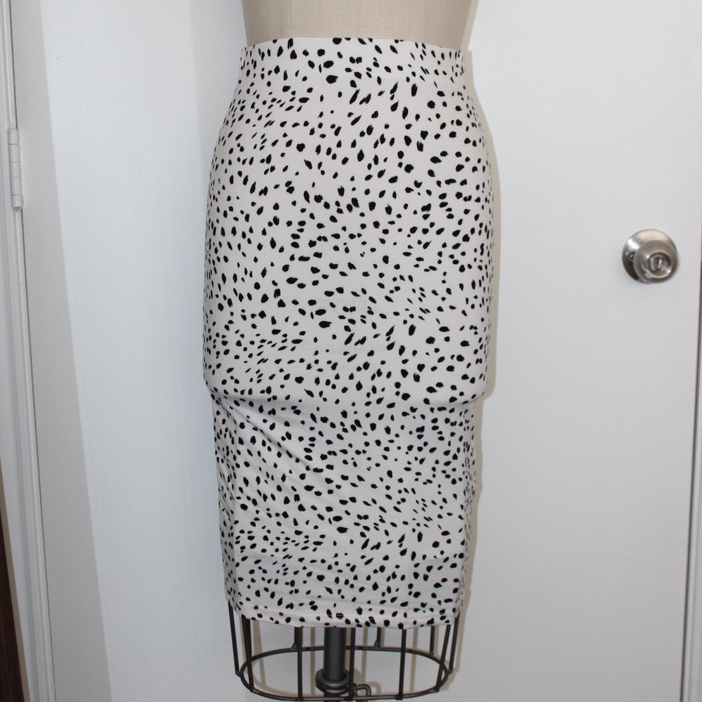 CAPELLA BLACK & WHITE POLKA DOT FITTED KNIT MIDI SKIRT SIZE SMALL